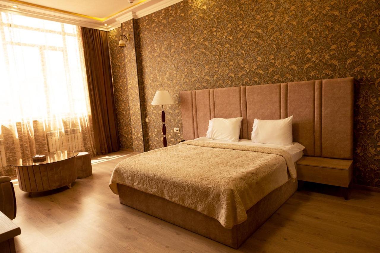 Hotel Felisa Gyumri Ngoại thất bức ảnh